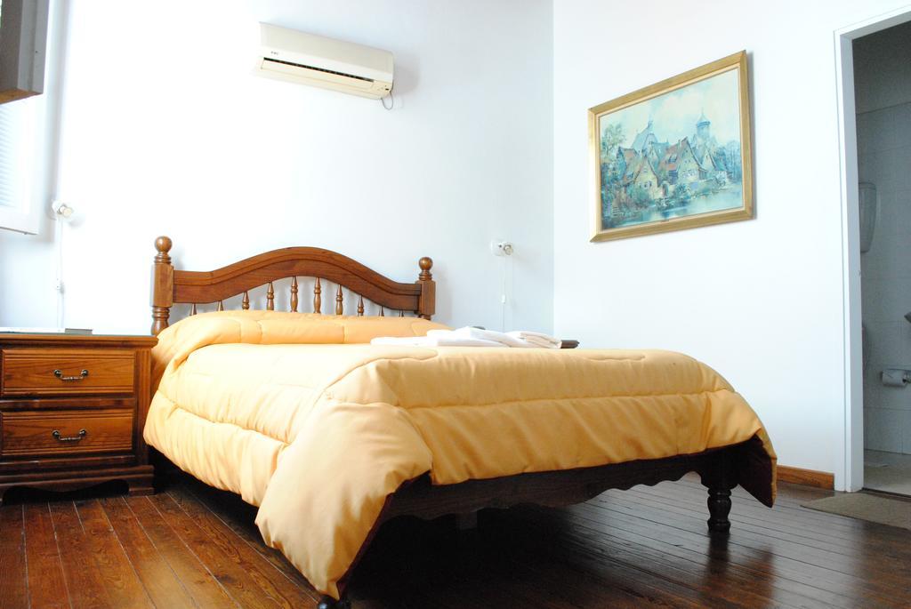 Hotel Romi Colonia del Sacramento Bilik gambar